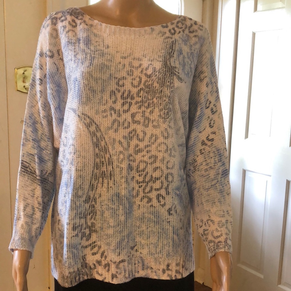 Sioni pull over sweater distressed look L